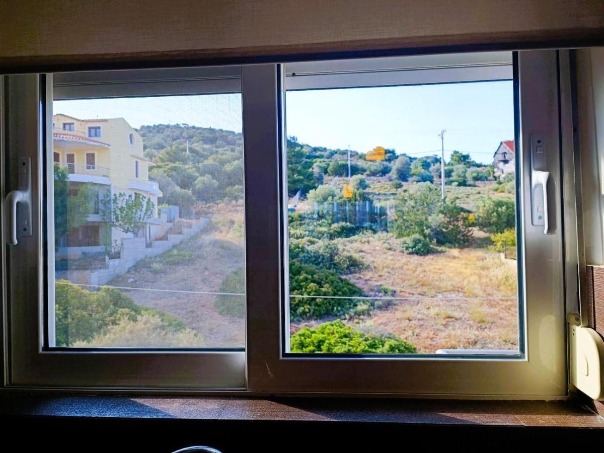 Petros House Artemis - Near The Airportヴィラ エクステリア 写真